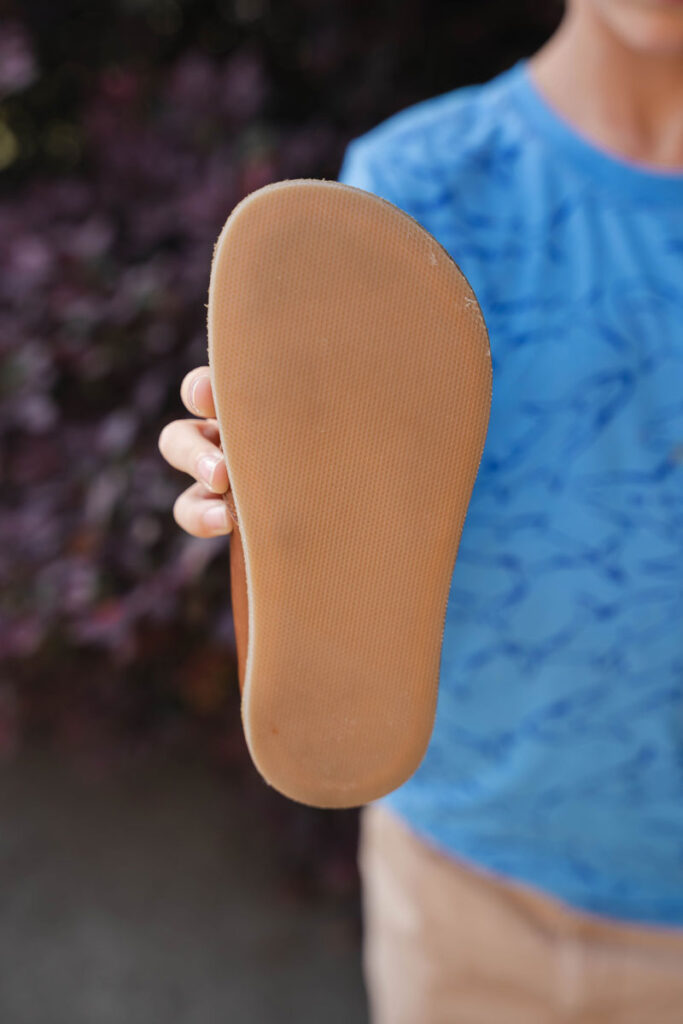 Feelbarefoot Barefoot dress shoes for kids