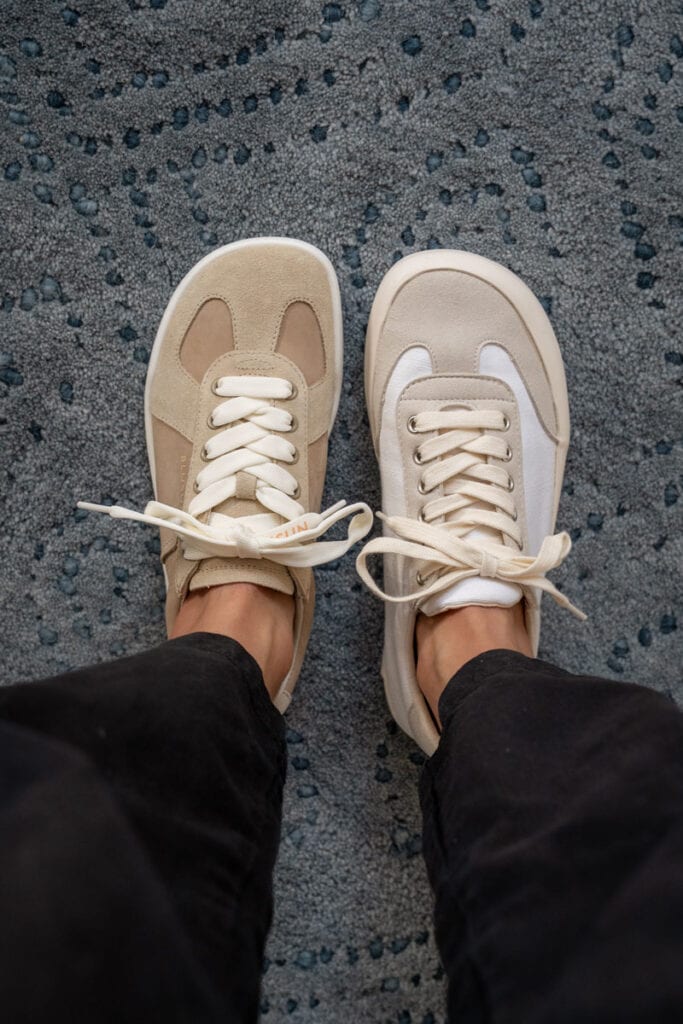 Barefoot Shoes like the Adidas Samba Comparison of Blusun and Bohempia