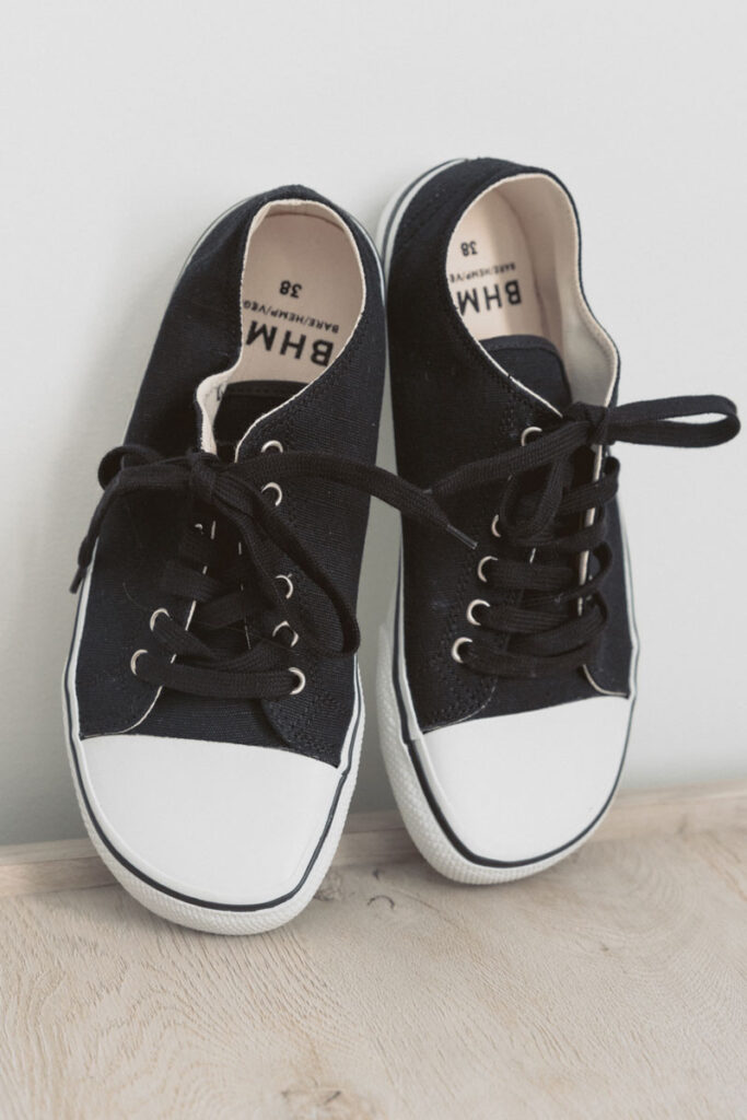 Bohempia barefoot shoes like Converse Chuck Taylor All Stars