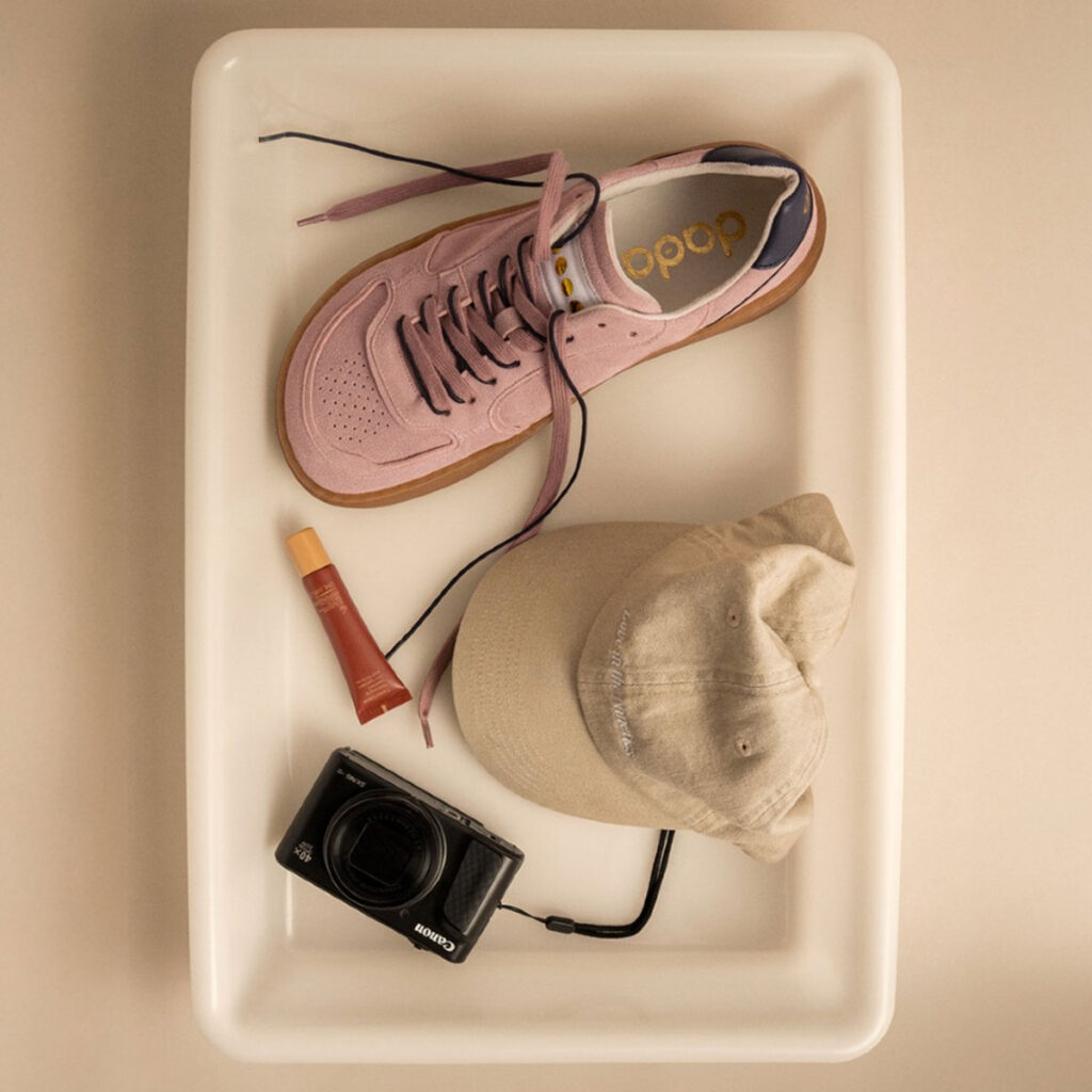 Dada pink barefoot retro sneakers