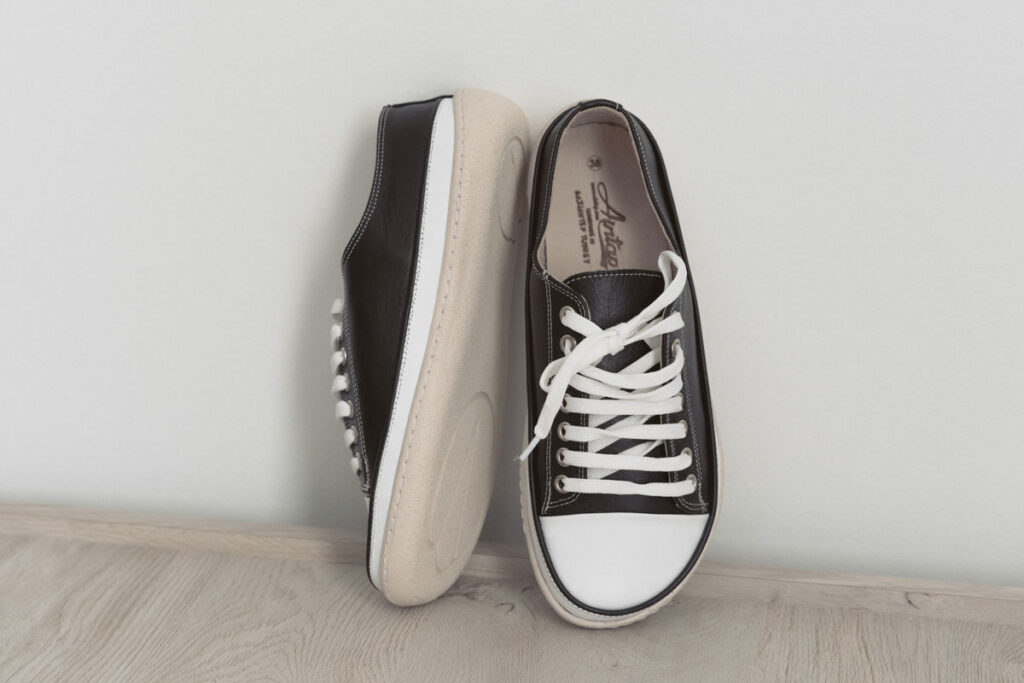 Feelbarefoot barefoot shoes like Converse on Etsy