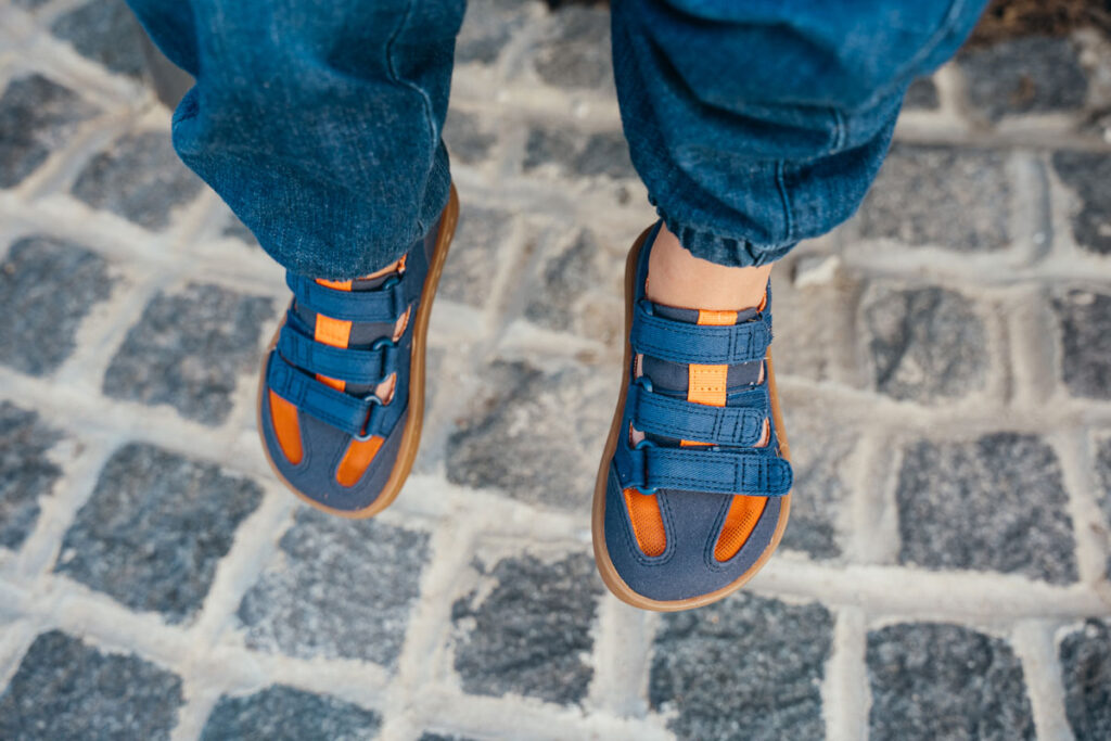 Feelgrounds barefoot Arcade sandals for kids