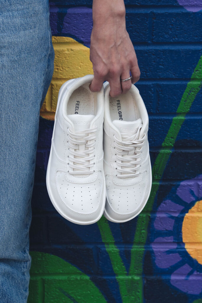 Feelgrounds Courtside Mid, Barefoot Shoes like Nike Dunks