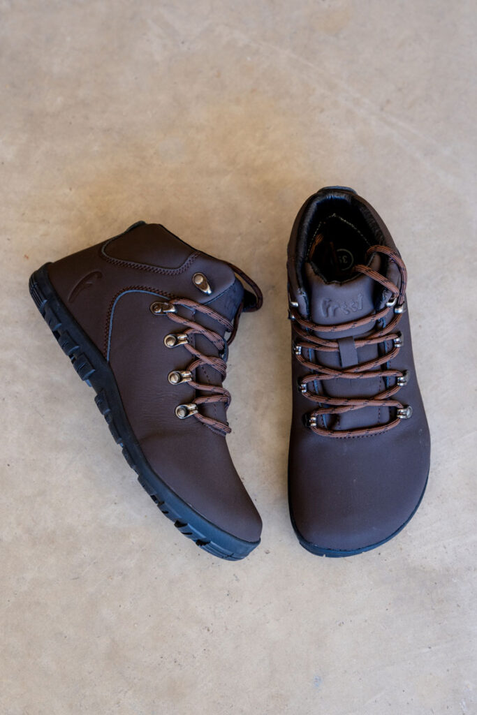 side profile of  the Freet Mudee leather barefoot hiking boot
