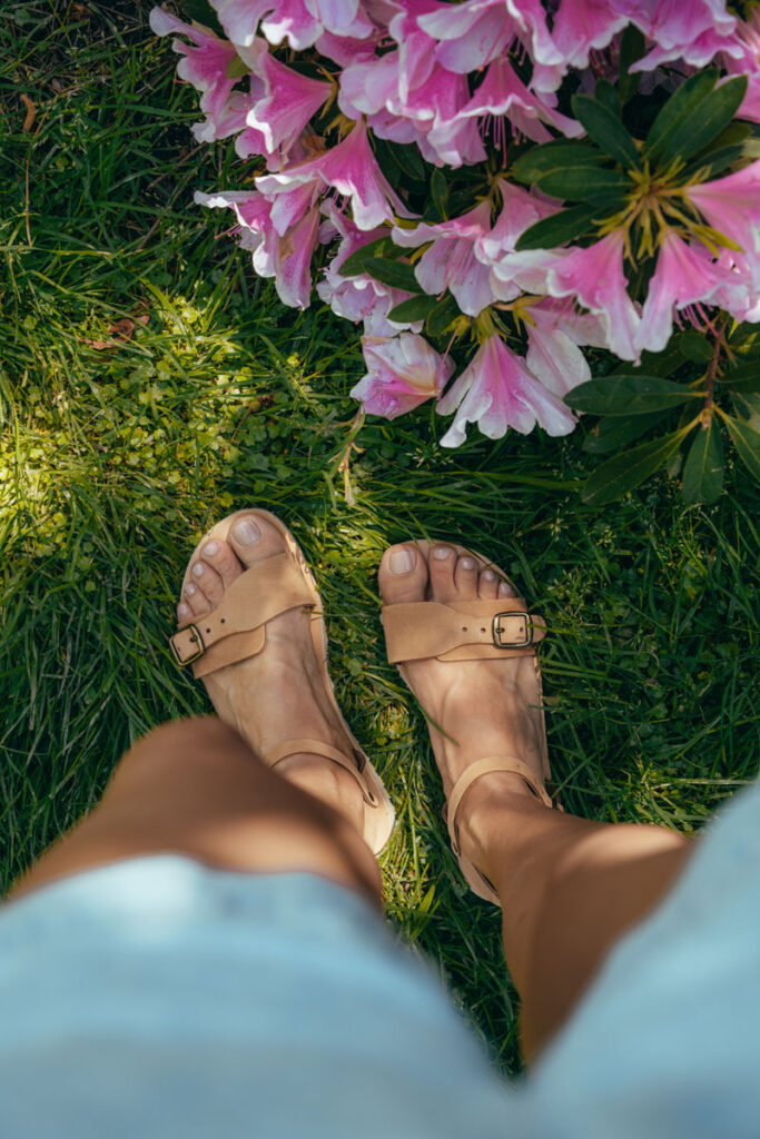 Grecian Sandals Etsy shop makes leather barefoot sandals