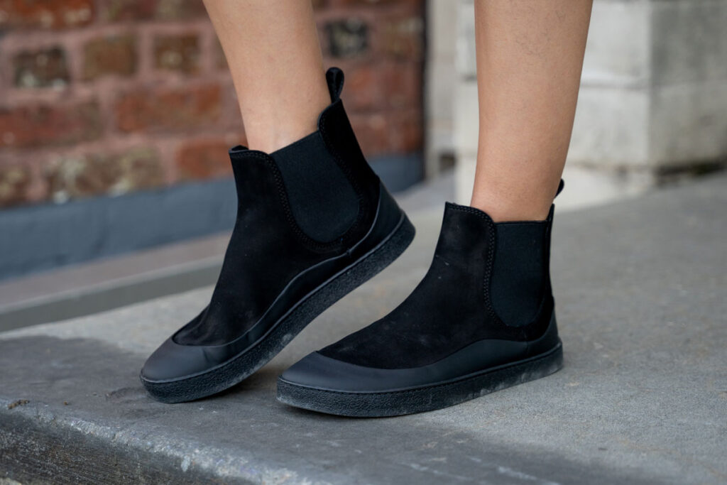 Groundies Barefoot Chelsea Boots
