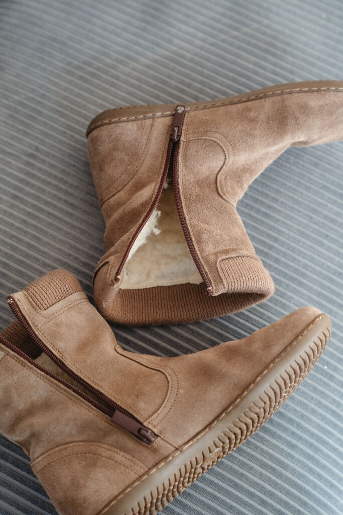 Groundies Iceland barefoot boots like Uggs