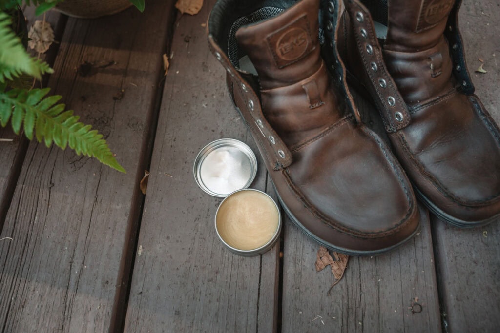 Use otter wax to waterproof barefoot leather boots