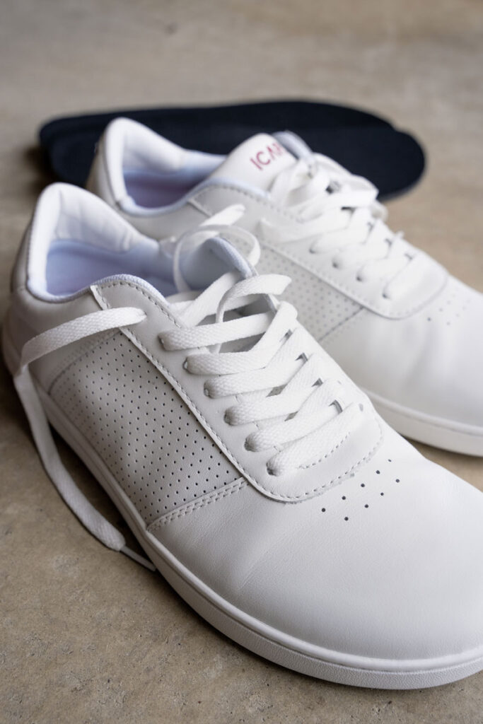 Icarus Footwear | Men's white leather barefoot sneakers