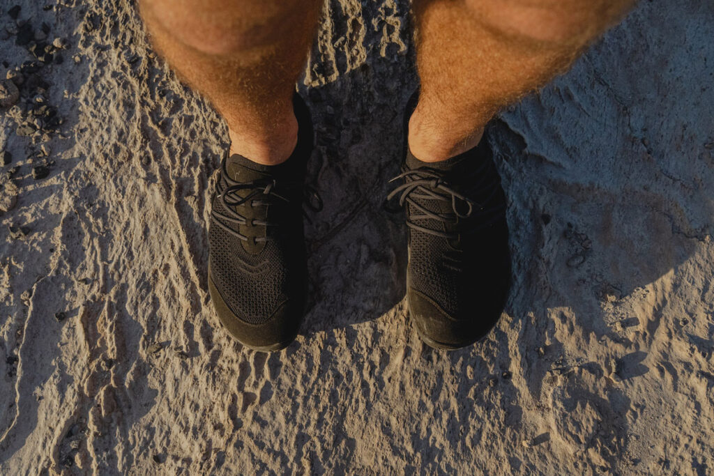 Lono Flow affordable barefoot tennis shoes