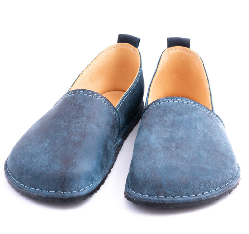 LUKS BAREFOOT moccasins