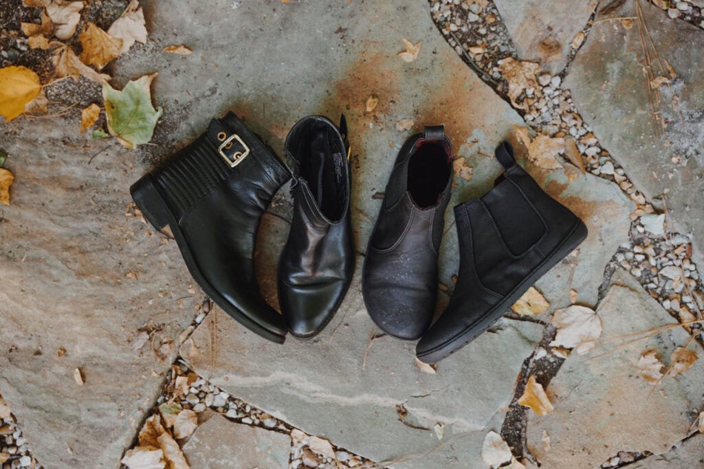 Conventional boots vs barefoot boots