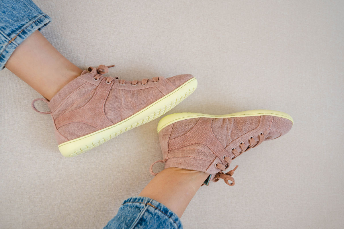 Mukishoes Hope, colorful barefoot sneakers for adults