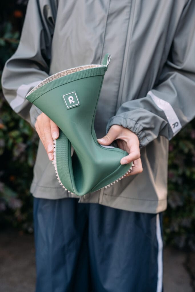 Flexible barefoot rain boots for kids by Reima