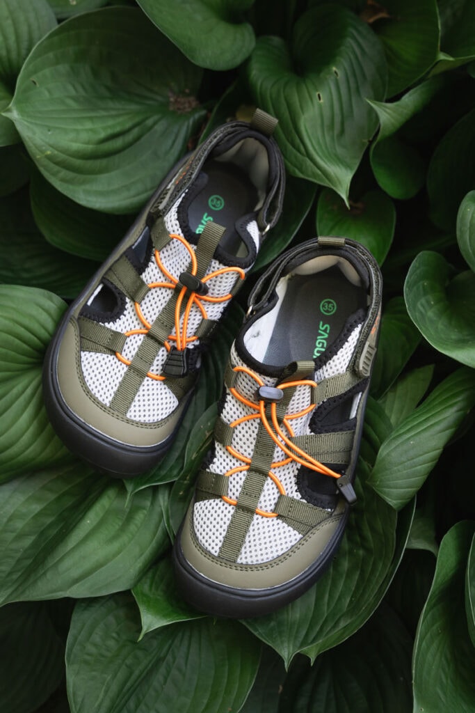 Saguaro Breeze barefoot sandals like KEEN sandals