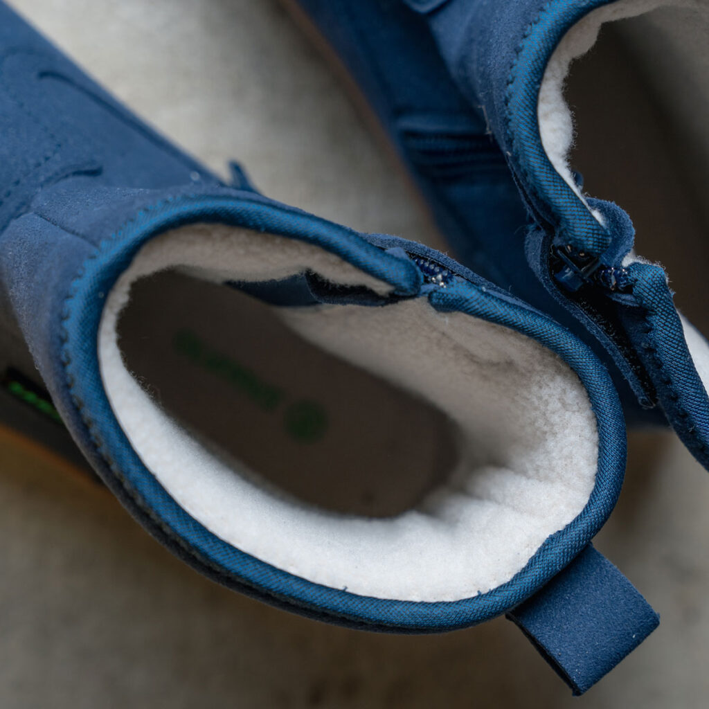 Saguaro Jumpy Boots, barefoot winter boots for kids