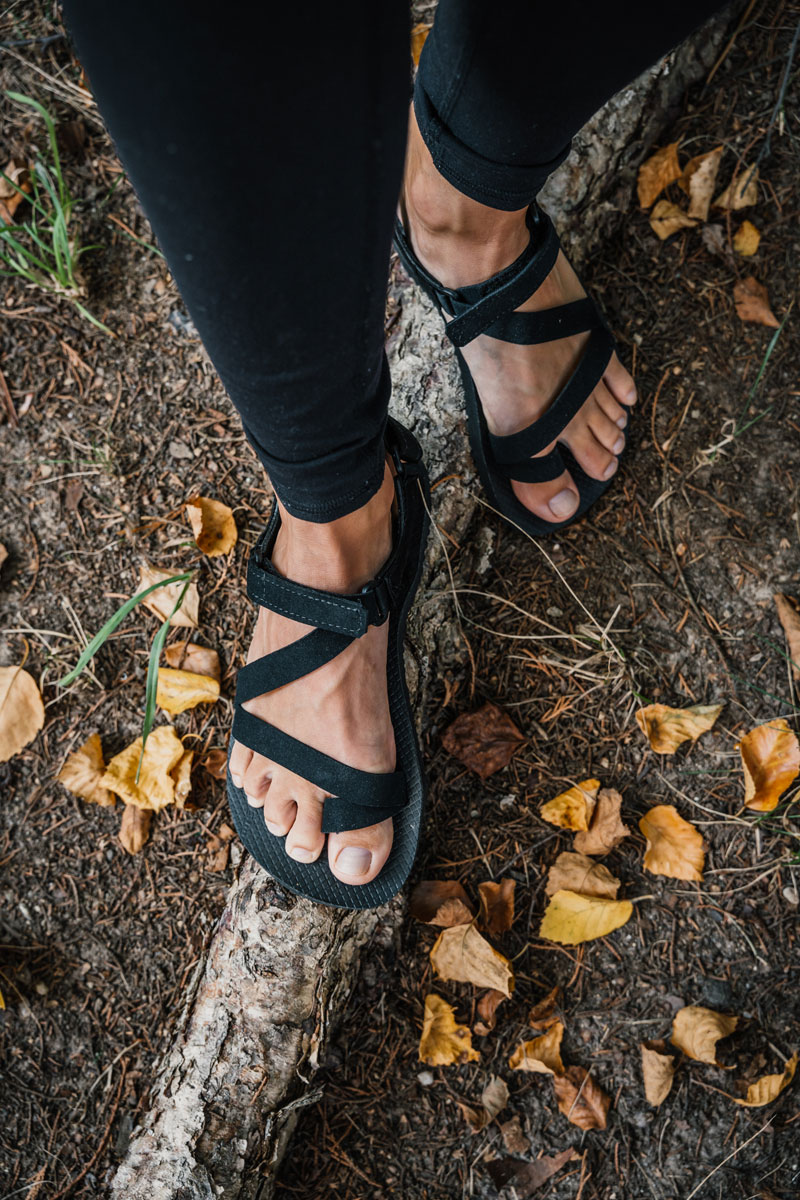 Shamma Sandal Trailstars are barefoot hiking sandals with a toe loop