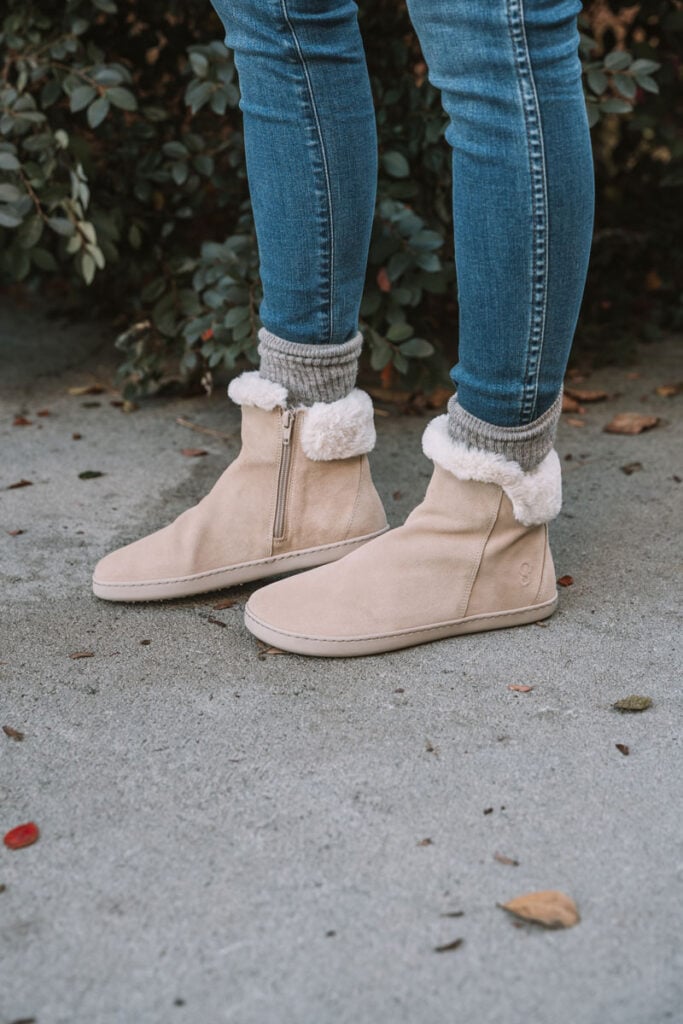 Barefoot boots like Uggs, the Shapen Fluffy Boot
