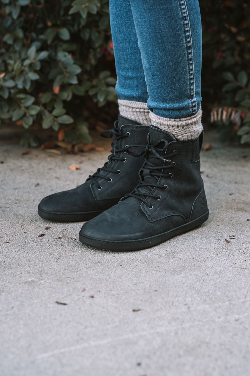 Shapen Barefoot Boots, Urbaneer is good for men or women
