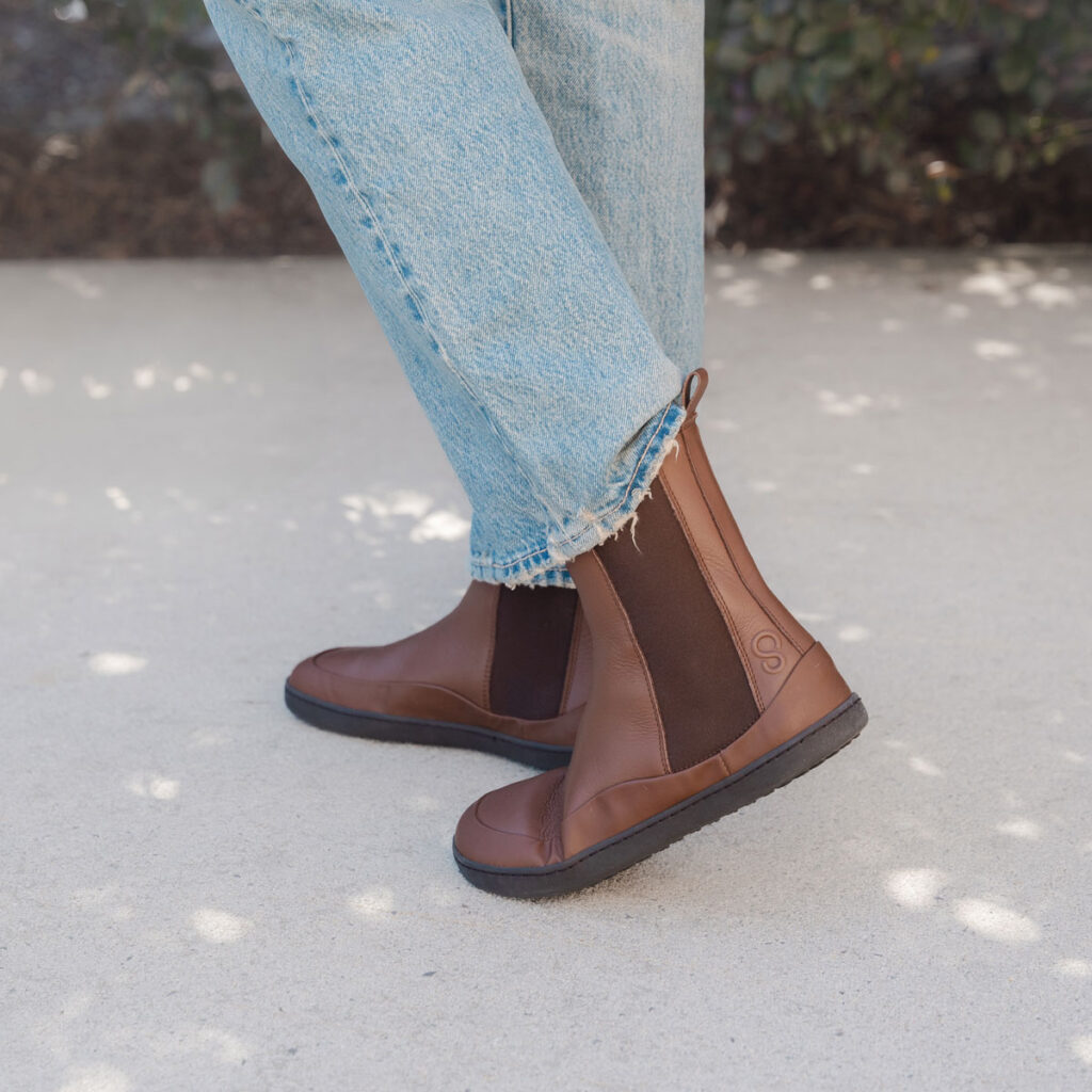 Shapen Victory barefoot Chelsea Boots