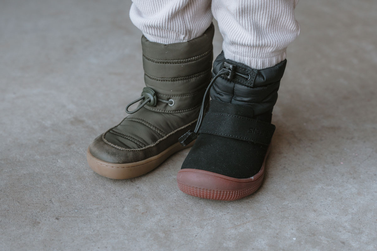 Shapen Kids Puffy Boots vs the Saguaro Shoes Puffer boots