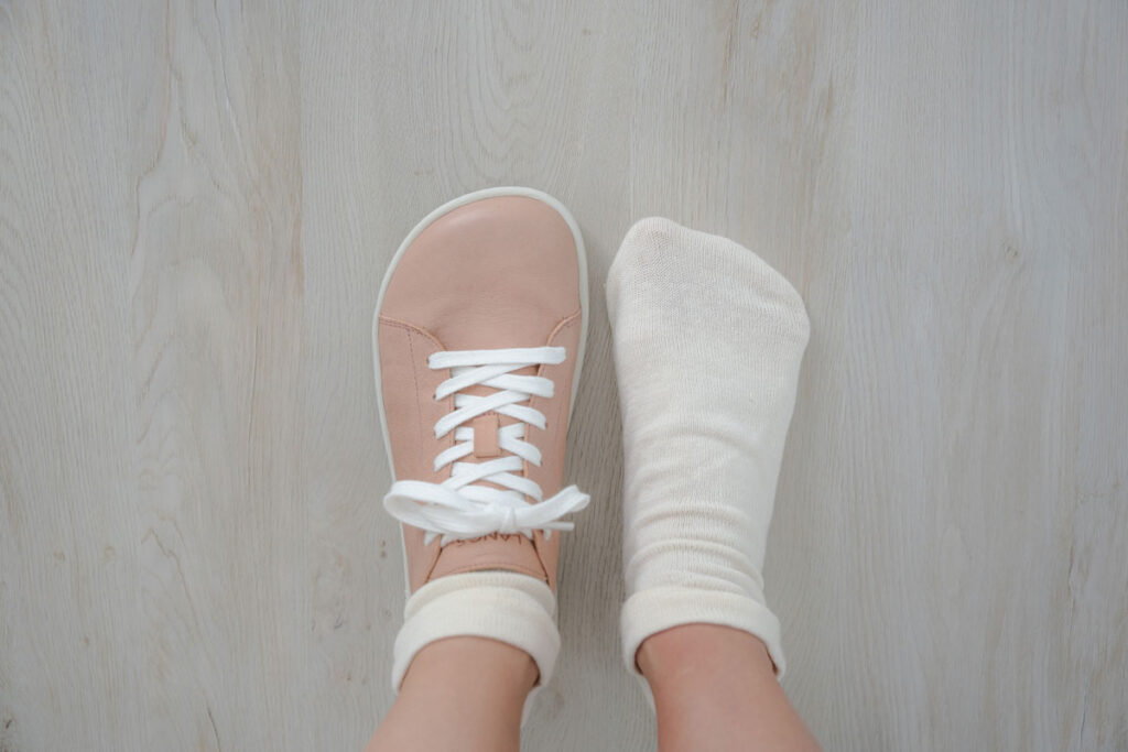 wide toe box socks for barefoot shoes