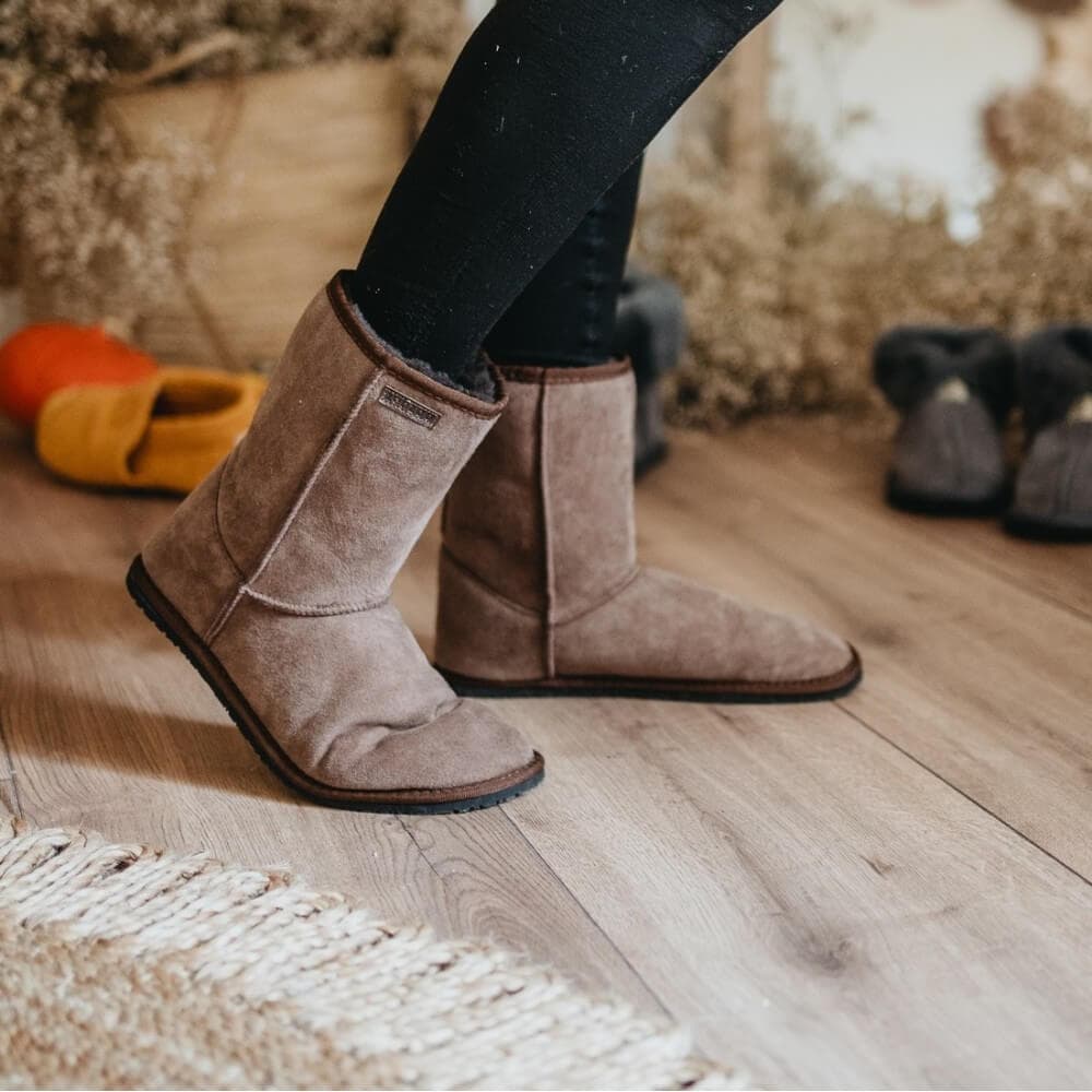 Zeazoo Dingo barefoot Ugg boots with sheepskin lining