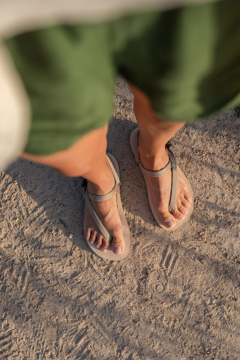 ZuZu Dune barefoot sandals with water-repellant leather footbed